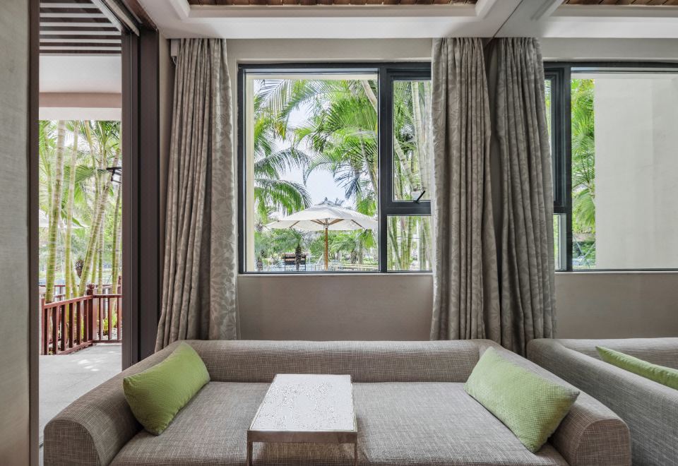 Regal Palace Resort HuidongGuestroom - Near Water (Double bed)