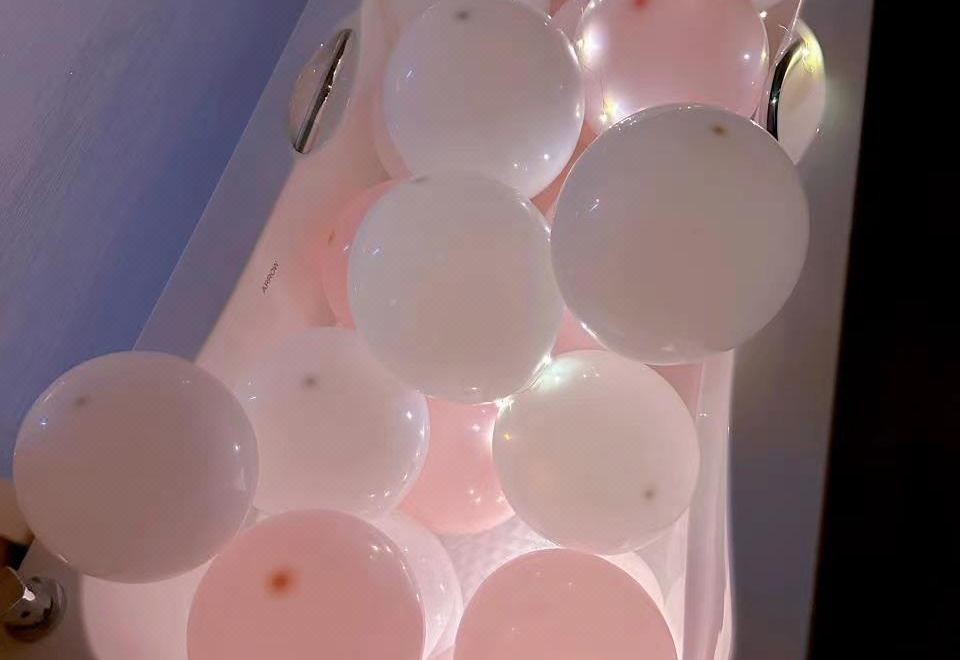 Romantic Couples' Room