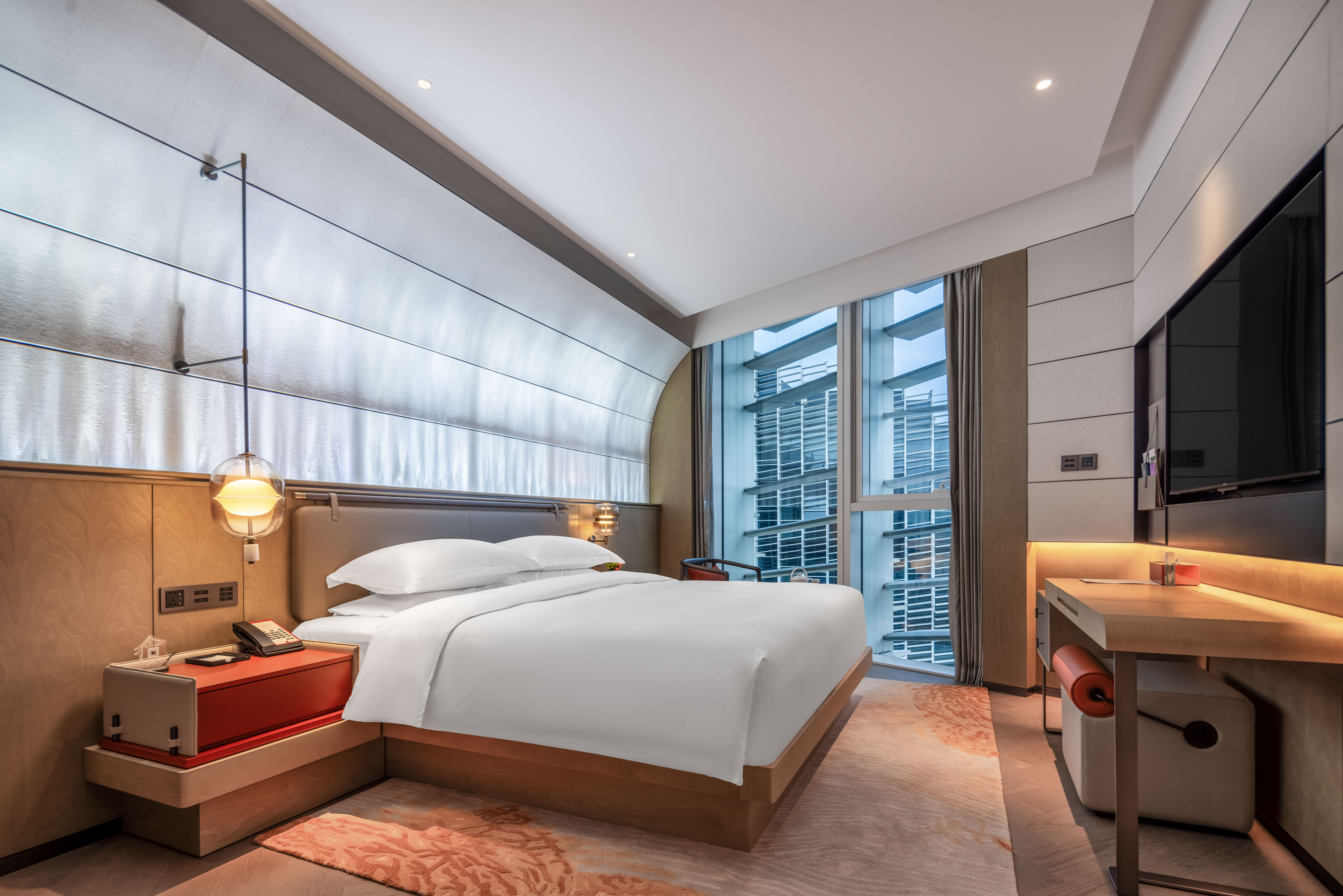 豪华景观家庭房