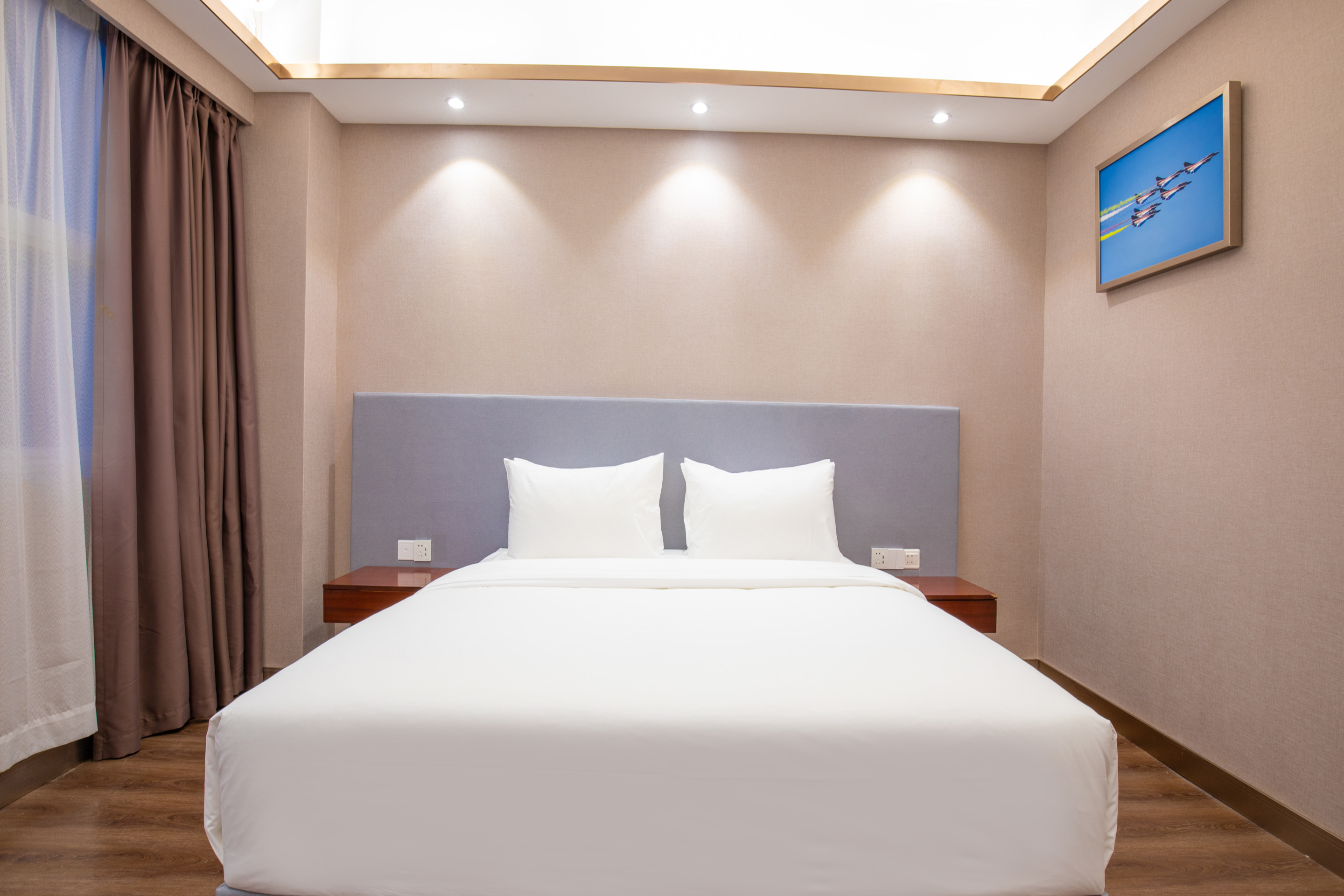 螺旋浆.棋牌套房