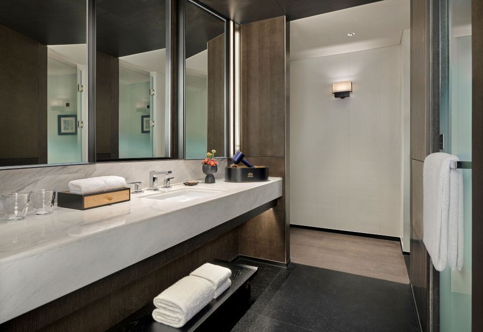 Oriental Resort GuangzhouTerrace Lakeview King