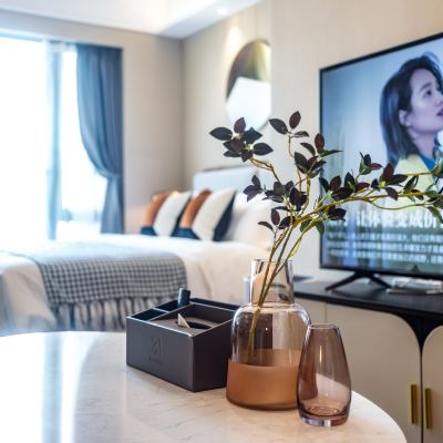 精選舒適大床房（冰箱洗衣機+電視機+觀景陽台） 鉑瑞斯行政公寓（深圳華強北店）優惠