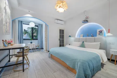 Tongren Mo Landi Concept Hotel (Chuandong University Town Branch) Hotel di 