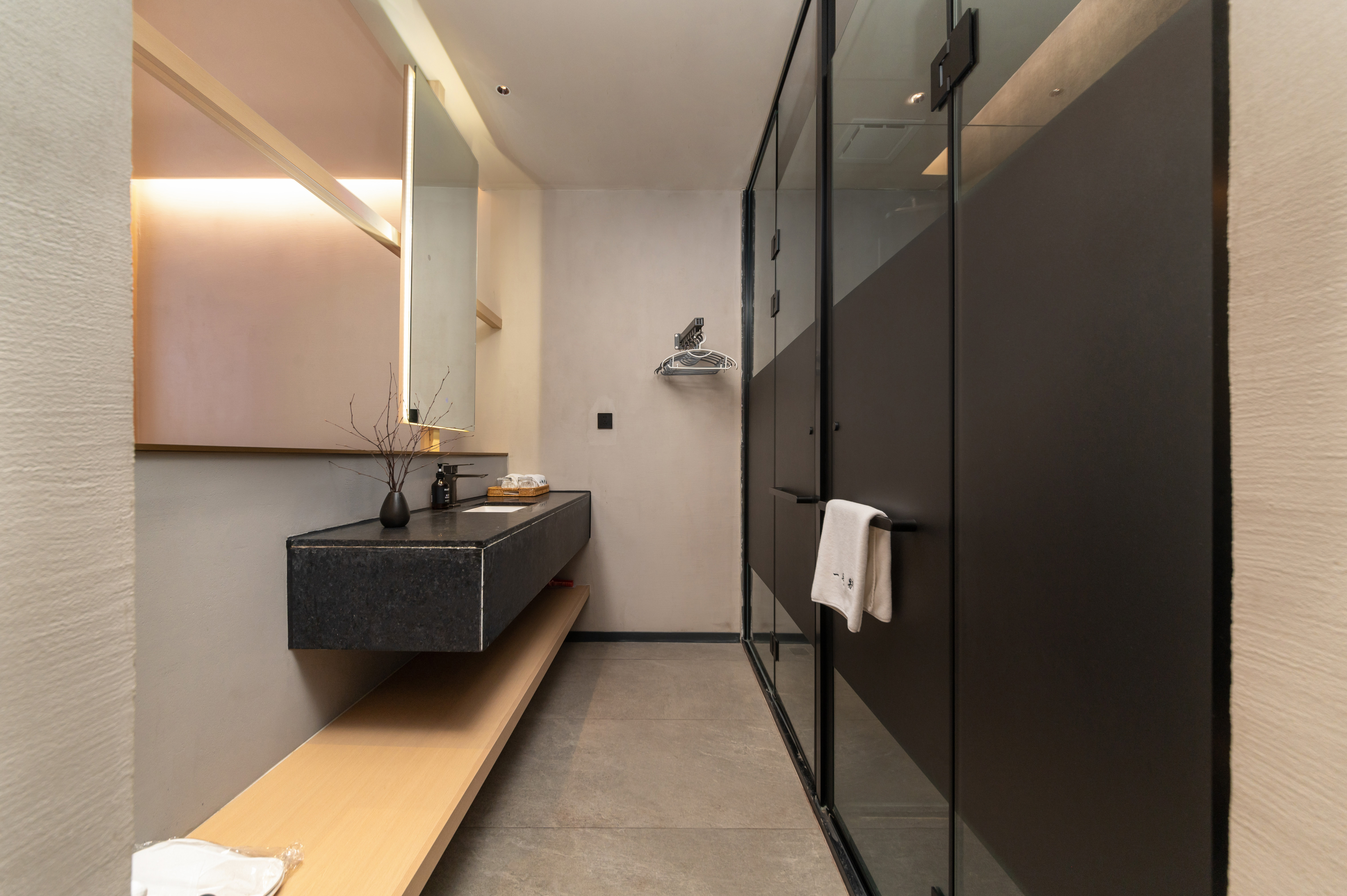 靜棲 · 影音大床房