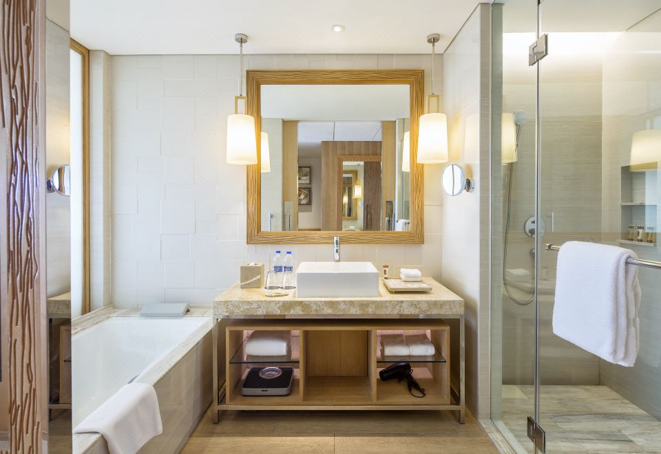 豪華海景家庭套房