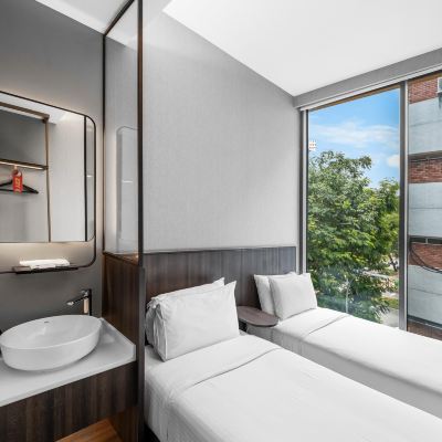 高級雙床房 比佛利元素飯店優惠