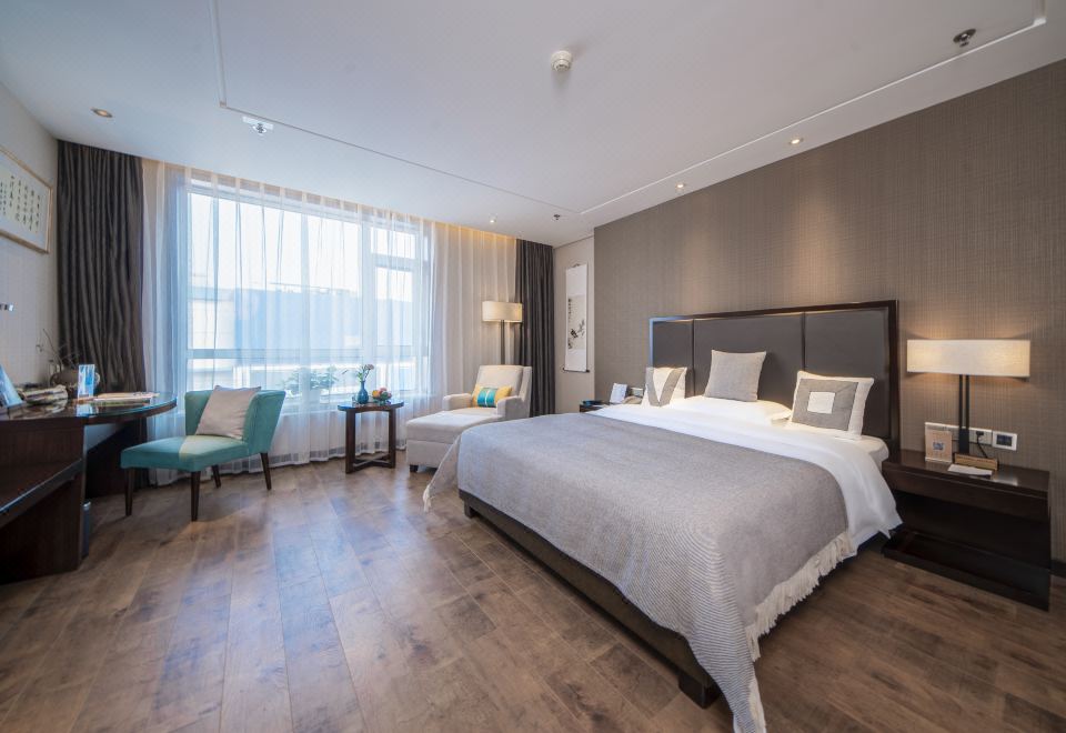 花園行政大床房（冰箱+詩意空間+多款枕頭）