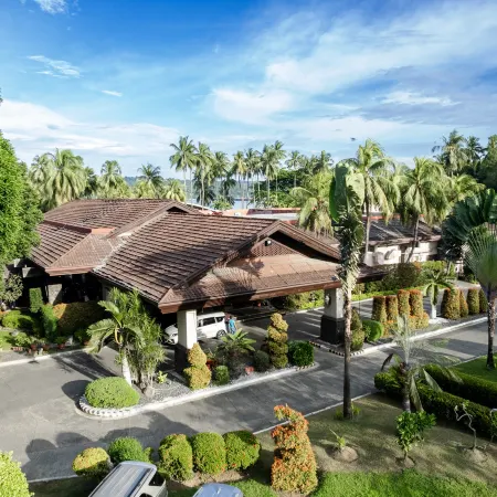 Waterfront Insular Hotel Davao