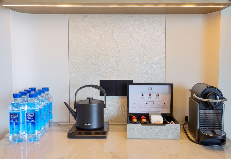 莳花观海轩（海景套房-大床）