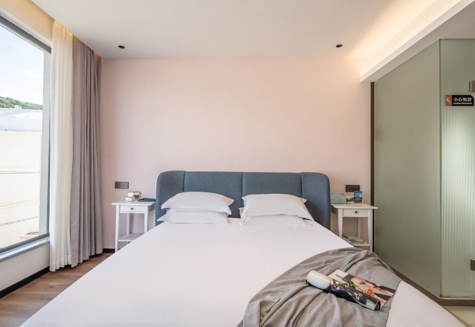 Holiday·觀海日出海景大床房