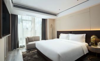Echarm Plus Hotel (Changsha Hongxing Desiqin Plaza)