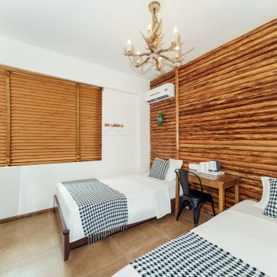 蜜友雙床房 哪裡那裡海岸精品客棧（三亞大東海店）優惠