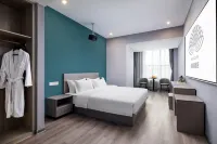 Gooya Hotel (Liuzhou High-speed Railway Station Five-Star Pedestrian Commercial Street) Hotels in 
