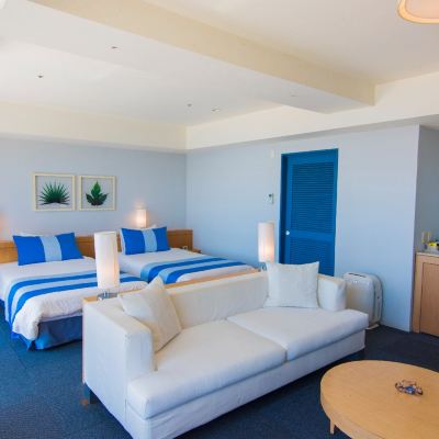 ビーチタワースタンダード（ベッド4台） ザ・ビーチタワー沖縄 クーポン