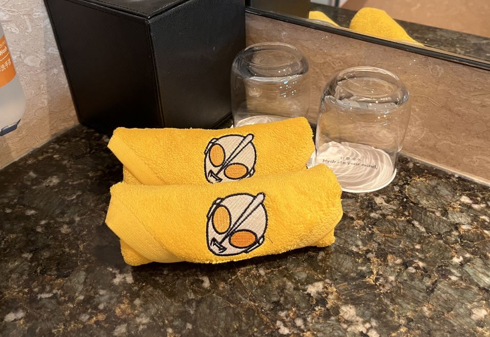 Crowne Plaza Tianjin BinhaiUltraman Theme Family Room (Lake-view)