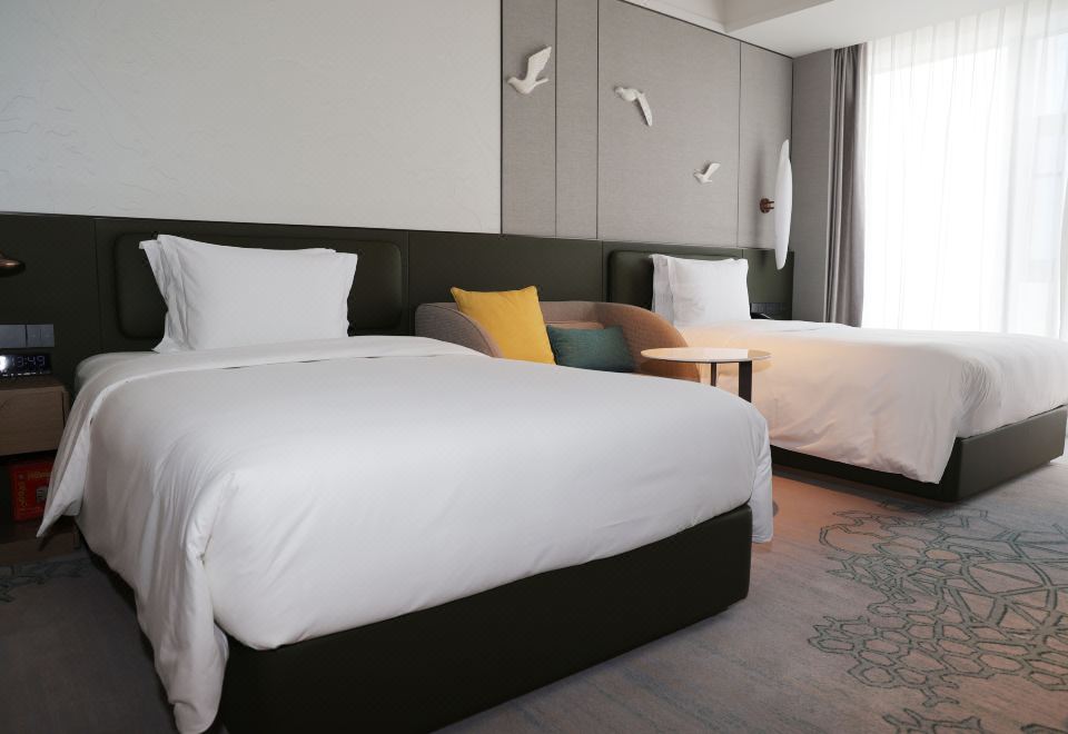 Crowne Plaza Jinan Runhua HotelCozy 2-bed Room