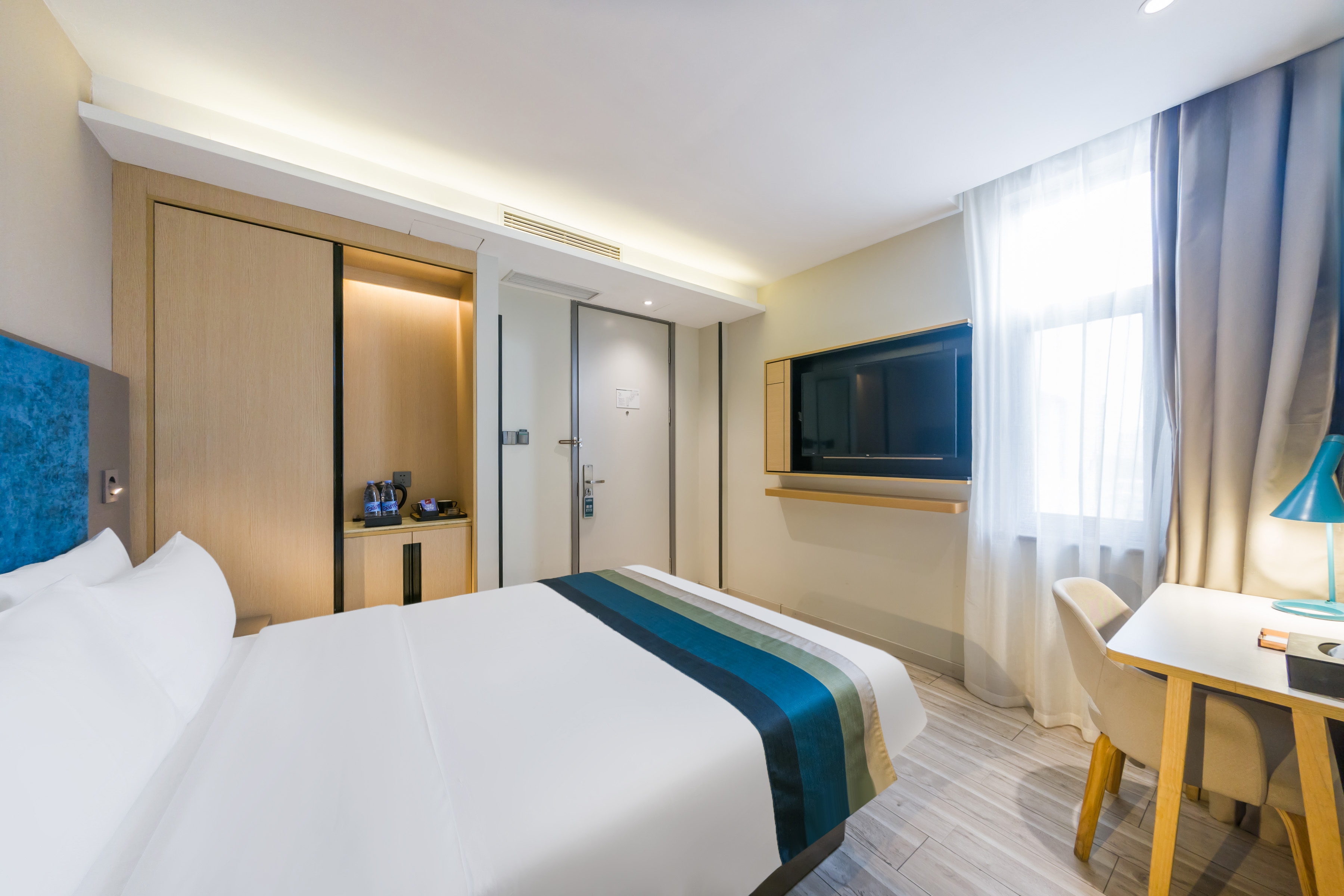 大床房（电视投屏+地暖开放）