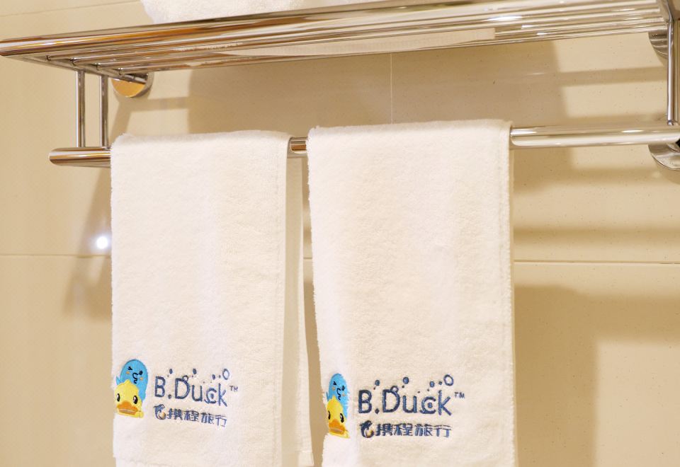 小黃鴨親子主題大床房