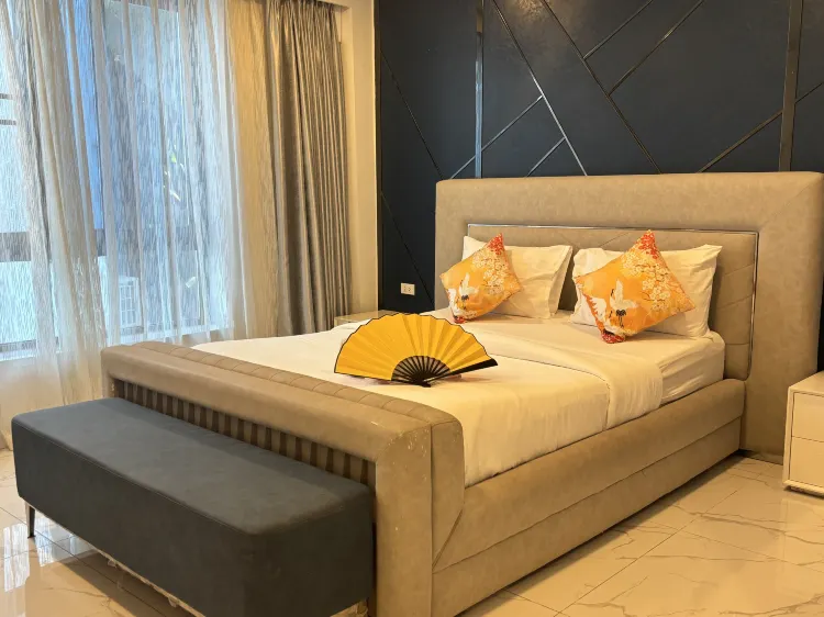 YISHU 8BR POOL VILLA