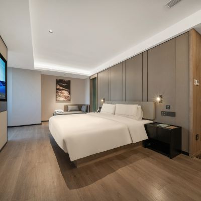 幾木城景大床房（俯瞰網紅爬牆熊貓） 成都春熙路亞朵飯店優惠