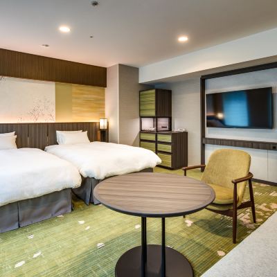 デラックスツイン（追加ベッド２台利用）（2023年リニューアル済み） 都シティ 近鉄京都駅 (旧ホテル近鉄京都駅) クーポン