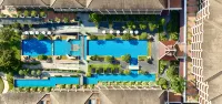 The Heritage Pattaya Beachfront Resort