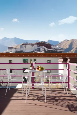 Lhasa Solowandering · Liuyue Homestay (Potala Palace Branch) Hotel di 