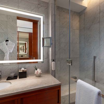 2 Double Beds Club Access Deluxe Grand Hyatt Manila Promo Code