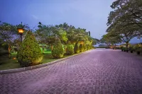 FM7 Resort Hotel Bandara Jakarta Airport Các khách sạn ở 