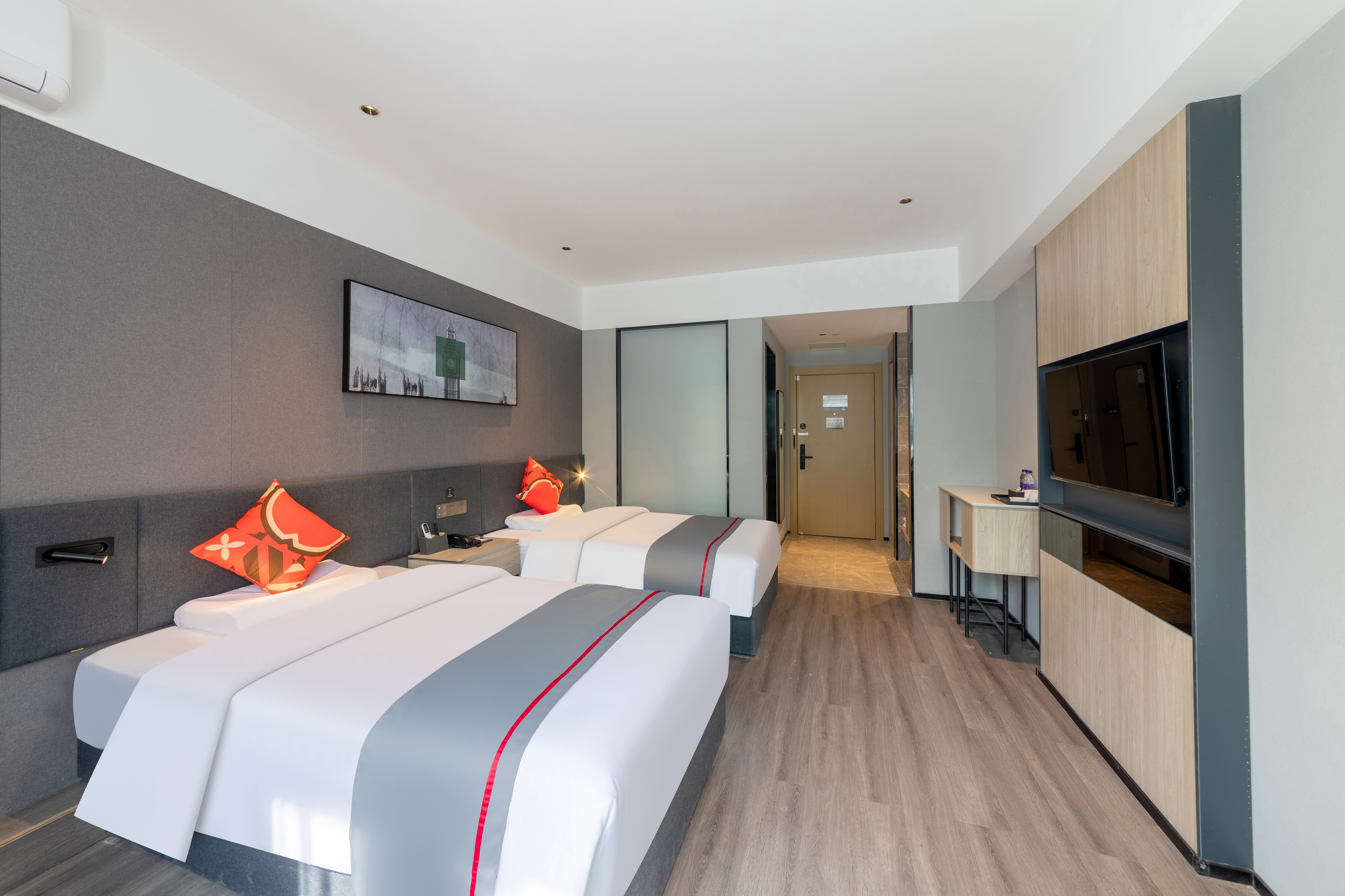 优享格调双床房（智能客控+零压床垫+乳胶枕+可投屏）