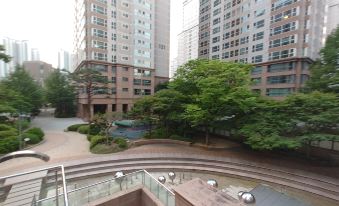Seoul Banpo Xi Apartment