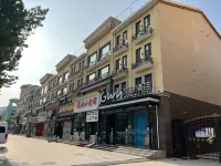 Grey Whale Intelligent Hotel (Baoding Mancheng People's Hospital)