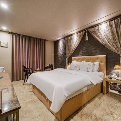 디럭스 더블 신림 호텔 어반 쿠폰