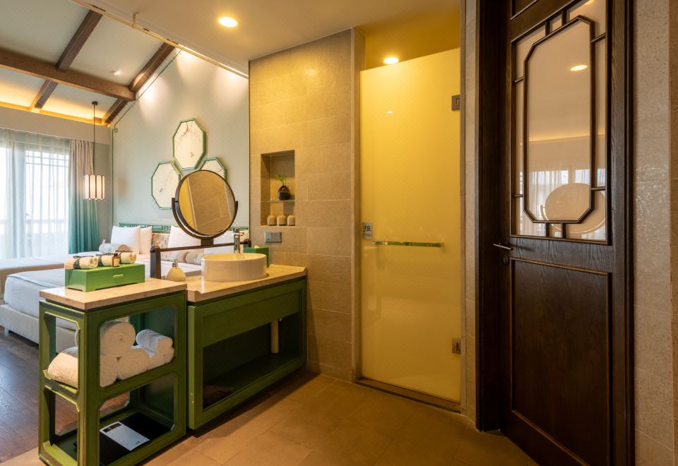 Boutique Inn Family Room