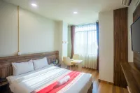 The SR Hotel