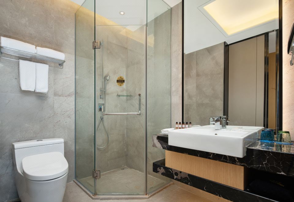 商务大床房（小冰箱）