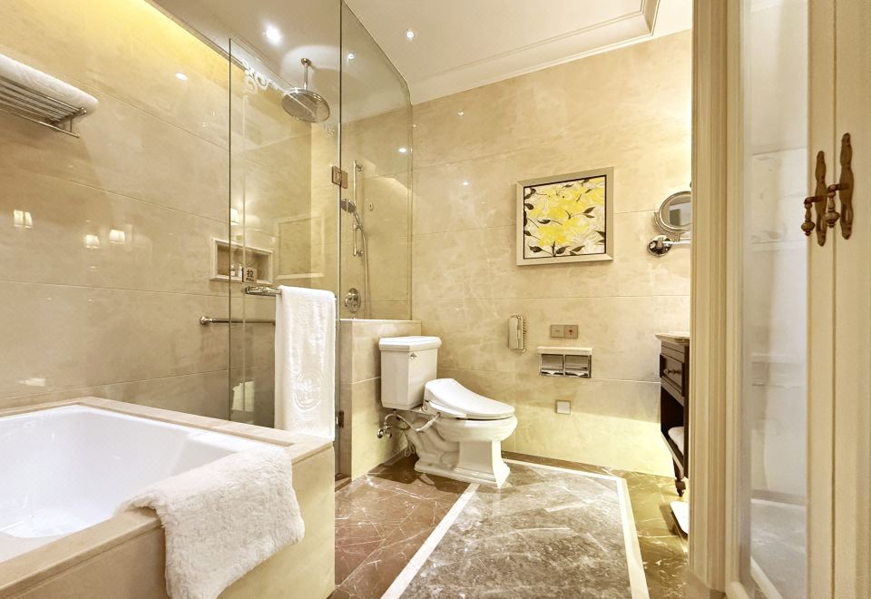 Hongqiao State Guest Hotel ShanghaiClassic Queen Room