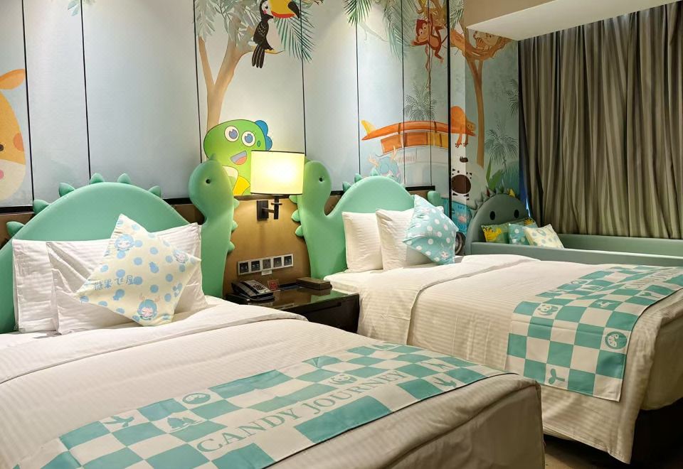 梦游XIAN境主题家庭房（小恐龙床）