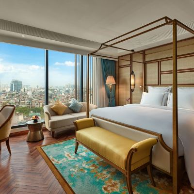 大豪華房，配備 1 張特大床 河內美爵大飯店優惠