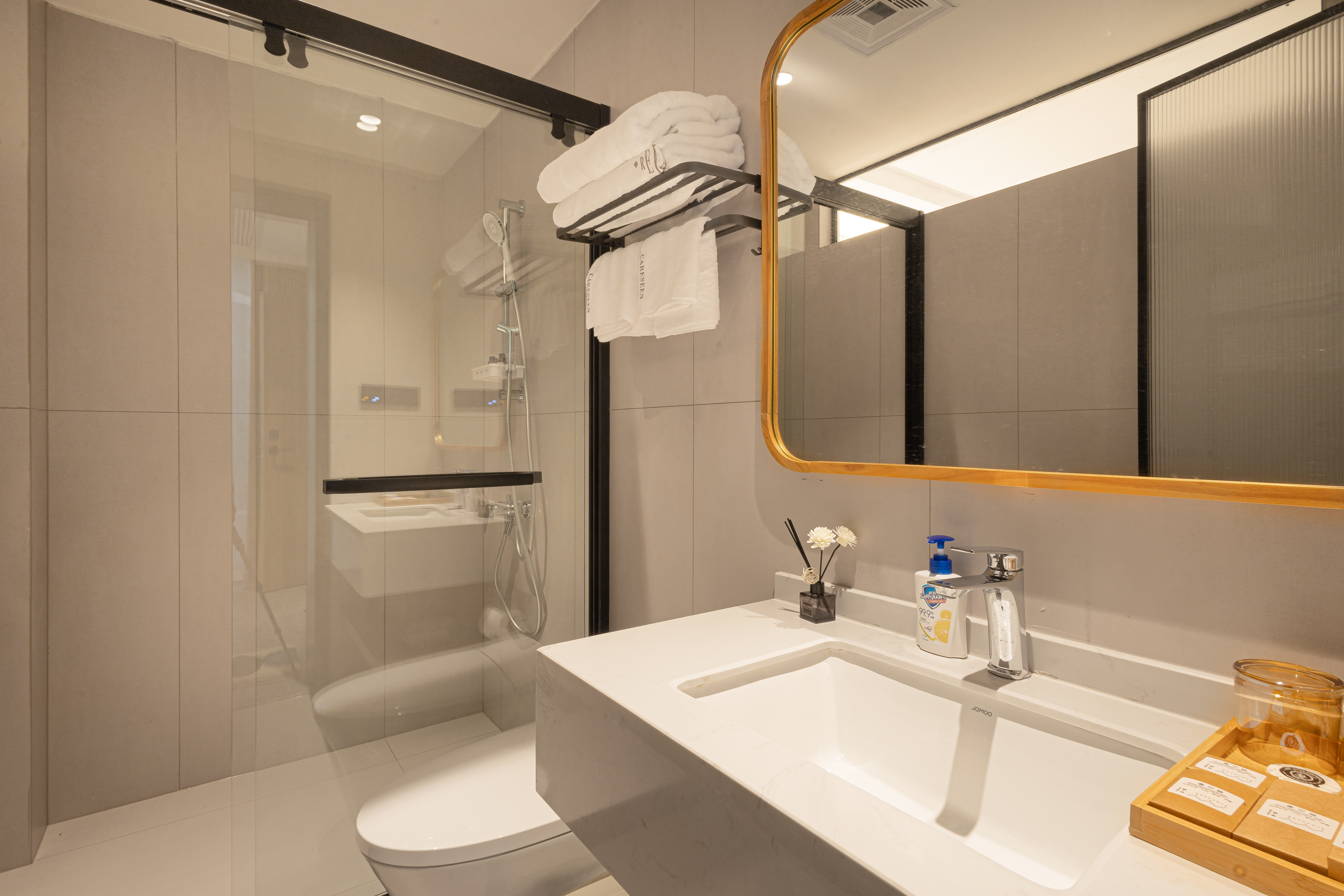 绿野仙踪大床房