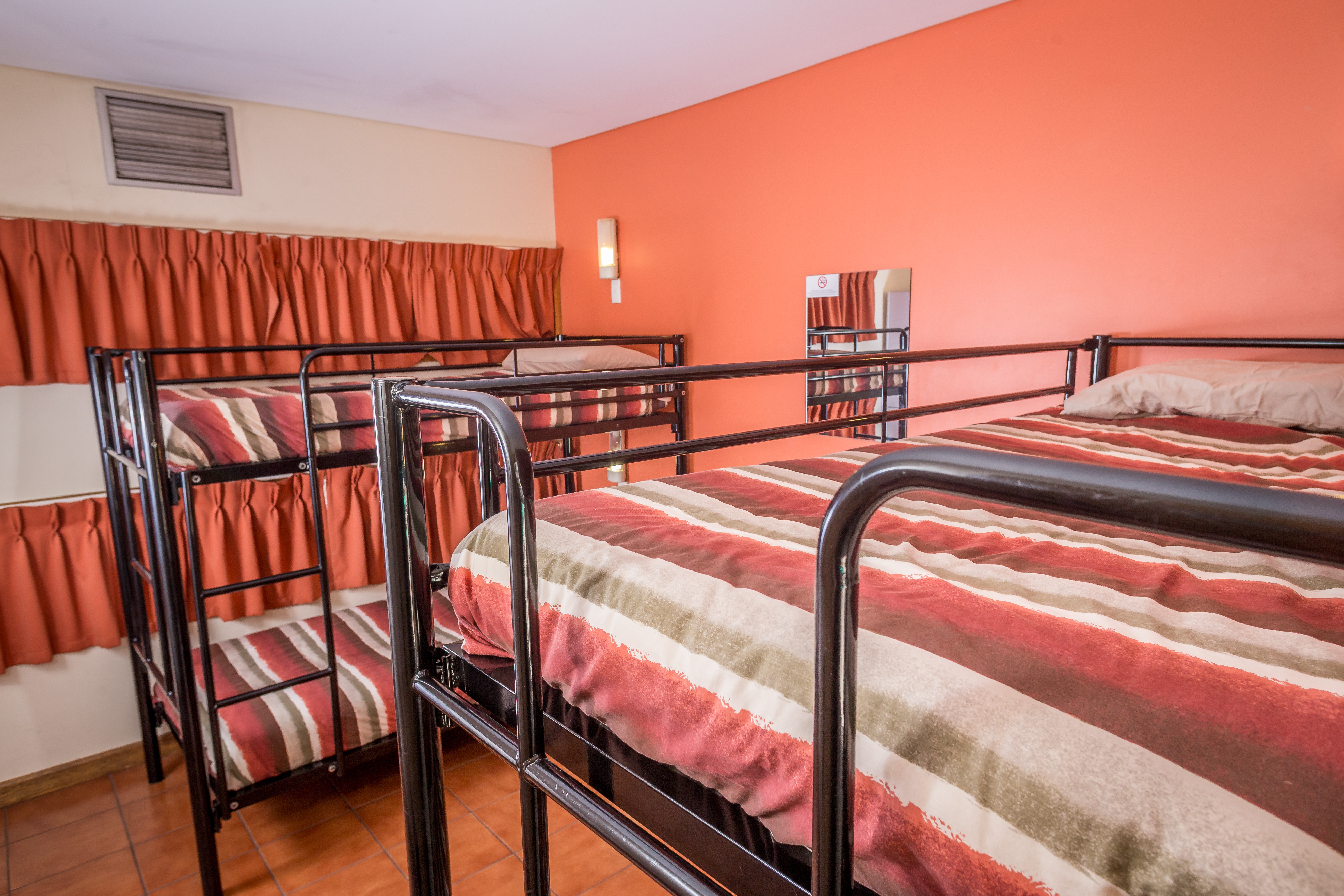 男女混合4人宿舍（4 Beds Dormitory （Mixed/One Bed））（床位房）