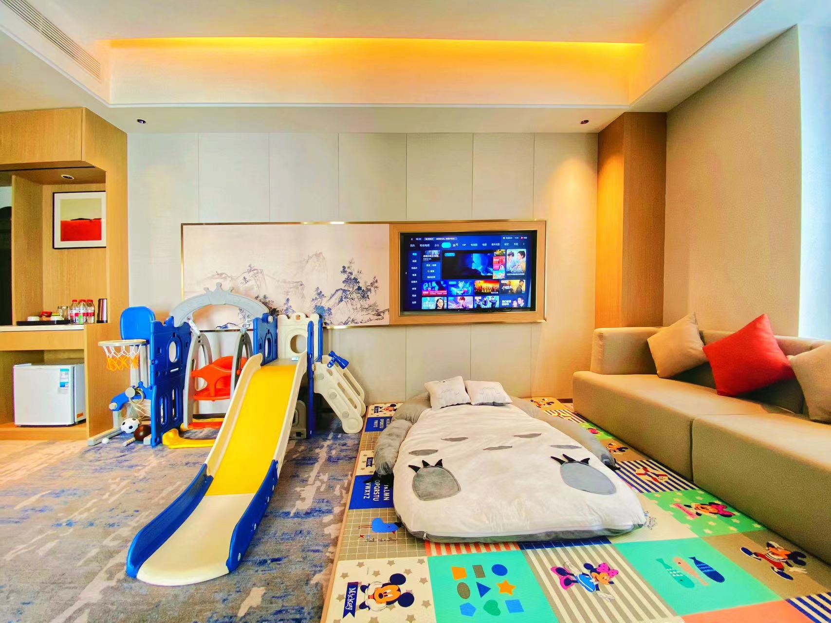 欢乐家庭亲子套房【大客厅+小童帐篷+双衞智能马桶】