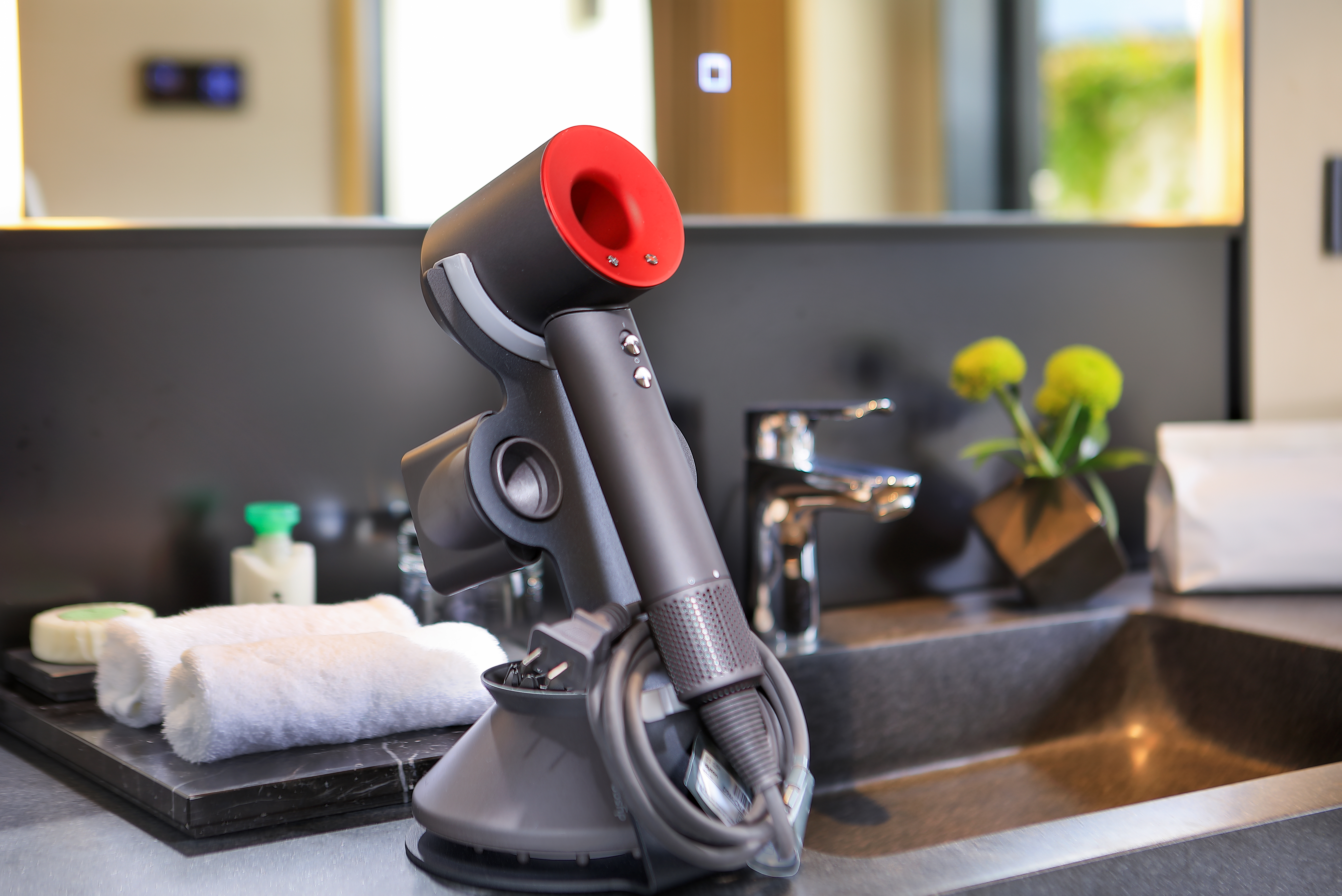 山景阳台大床房-饱览桂林山水甲天下景观+看夕阳晚霞