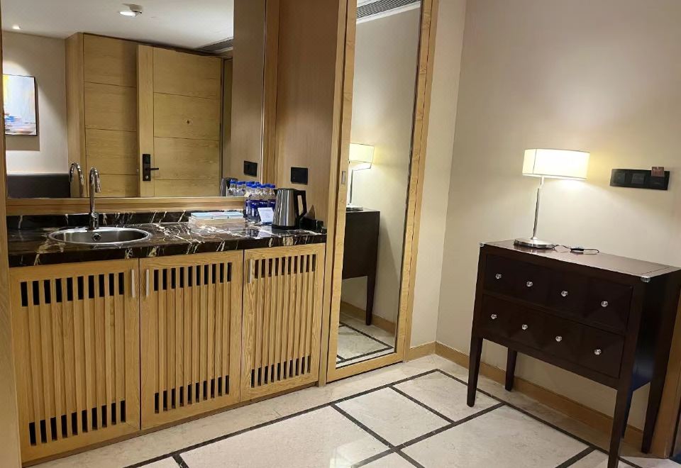 家庭套房（深泡浴缸+双大床+超大面积）