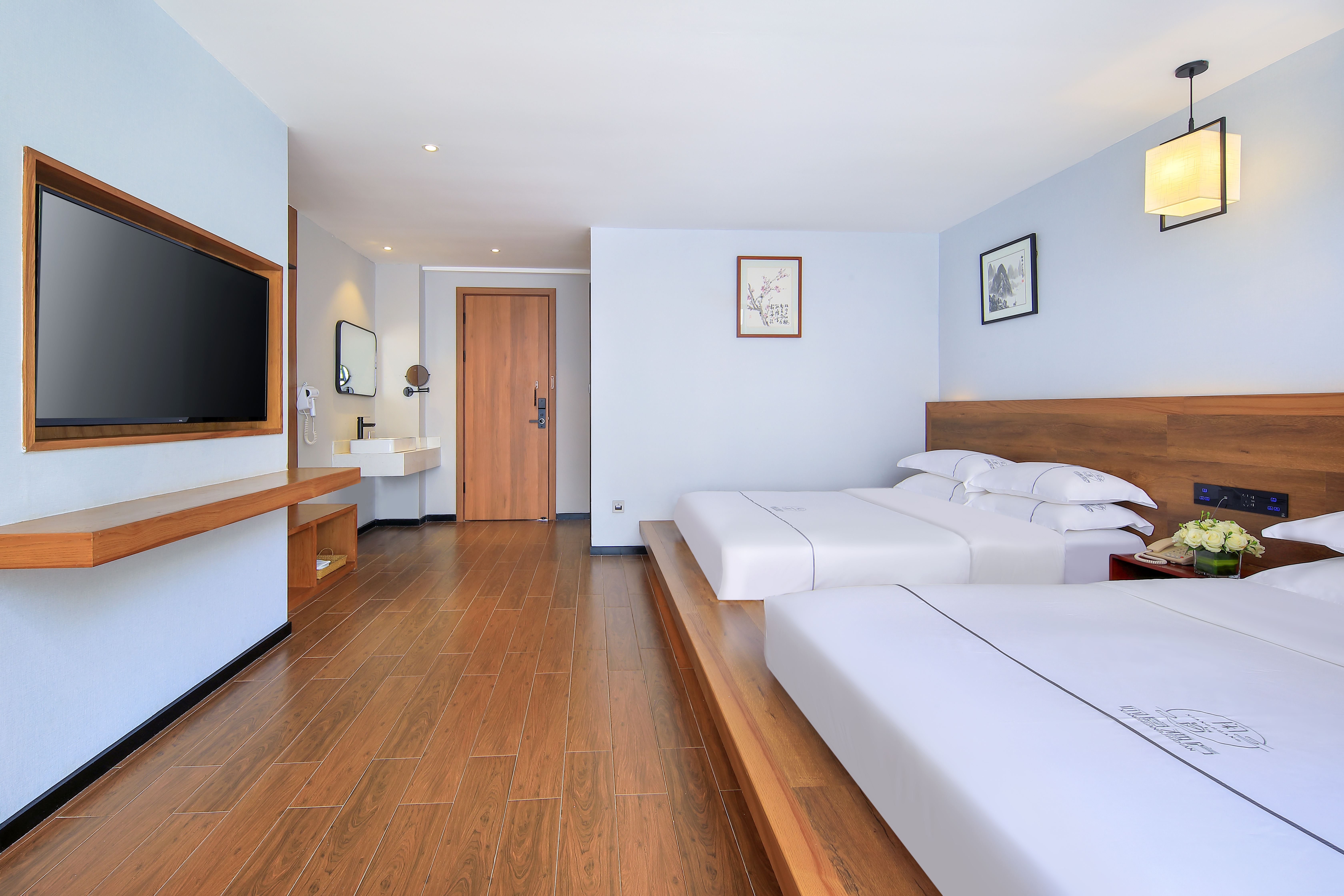 Xianchuang Hotel榻榻米双床房+和风雅榻+minibar