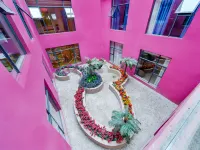 Hilton Art Hotel (Runfeng Plaza Store, Shangrao Wannian Pedestrian Street) Hotels in Wannian