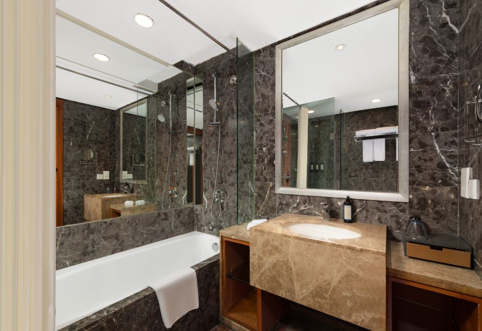 假日尊享双床房