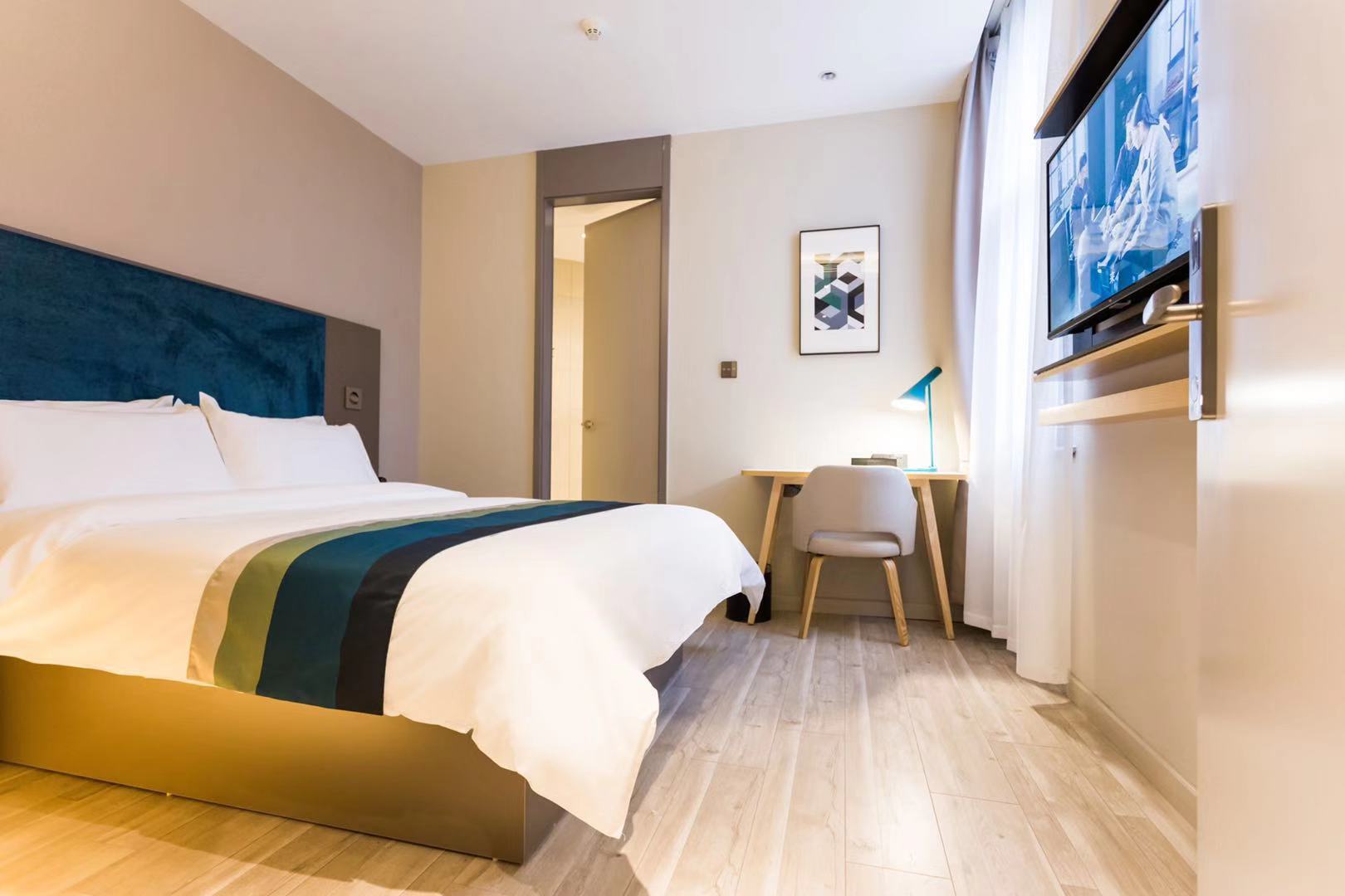 大床房（电视投屏+地暖开放）