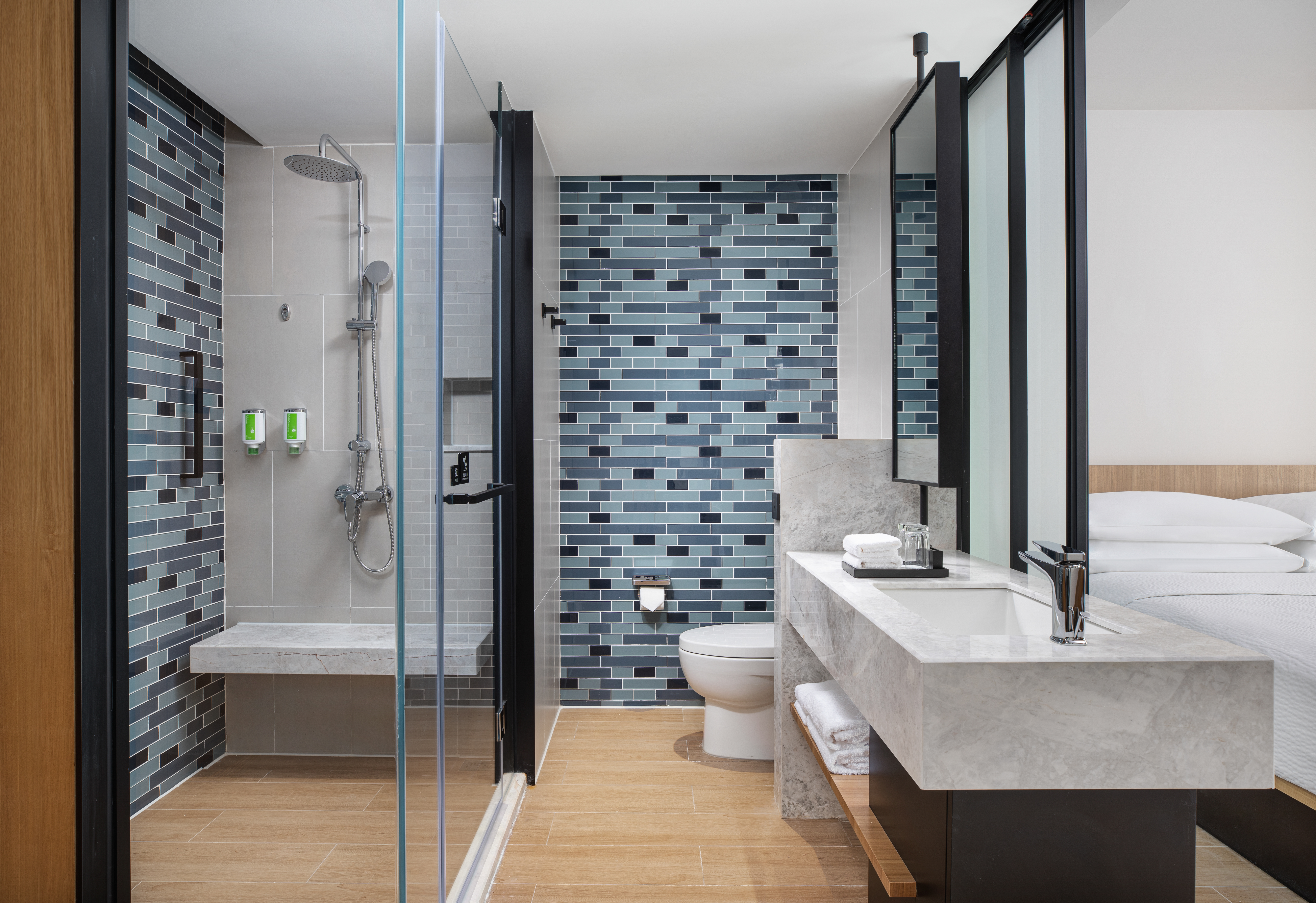 标准双床房（舒达Serta床垫、华夫格Waffle床品）