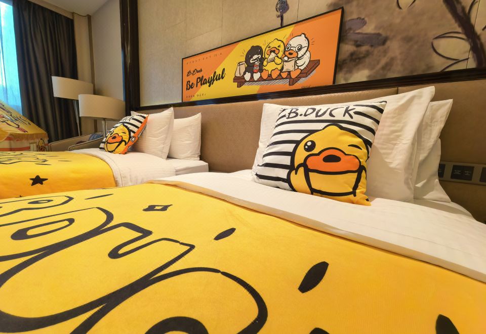 B.Duck小黃鴨親子家庭套房-益智小童積木桌